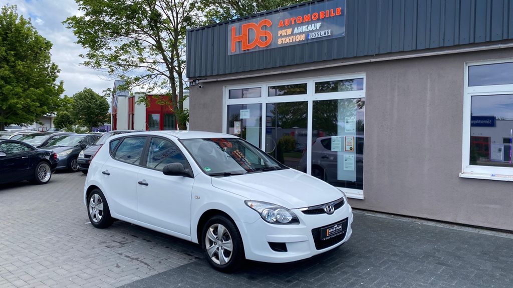 Hyundai i30 135.000 km 3.990 &euro; Goslar 38644