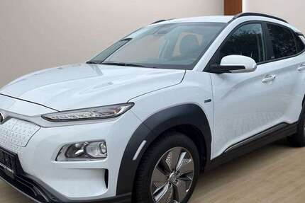 Hyundai KONA 17.100 km 17.989 &euro; Schwabhausen 99869