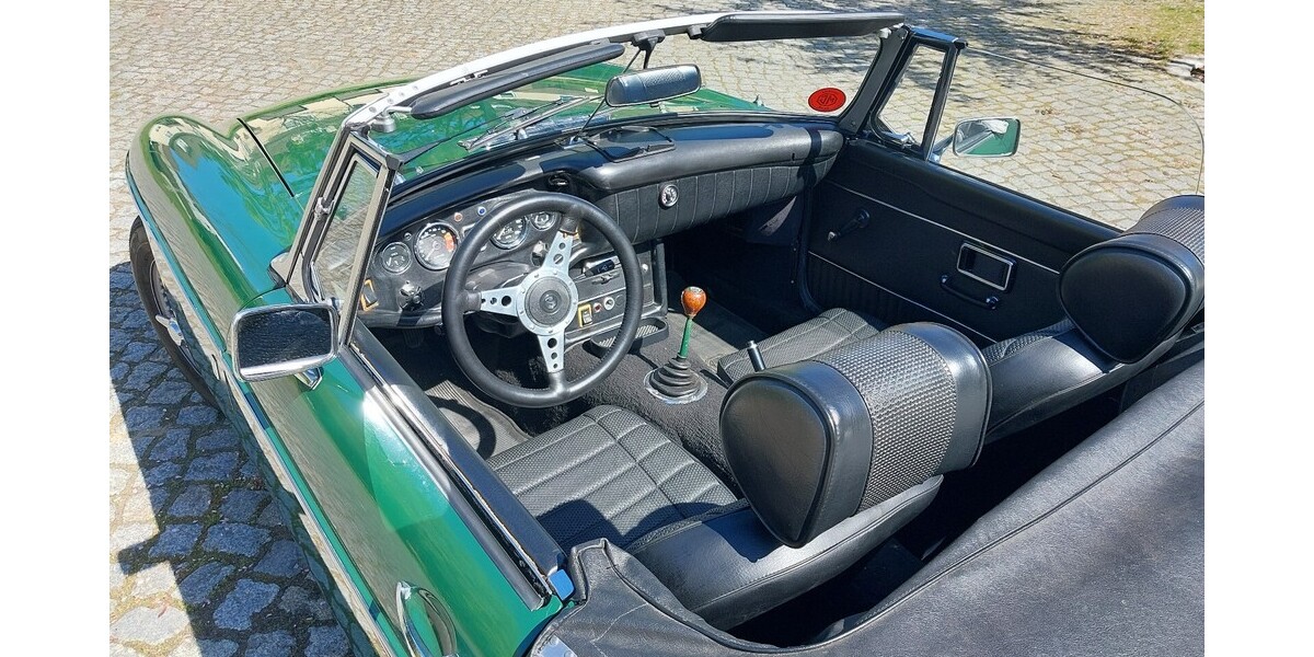 MG B 86.042 km 9.800 &euro; Radebeul 01445