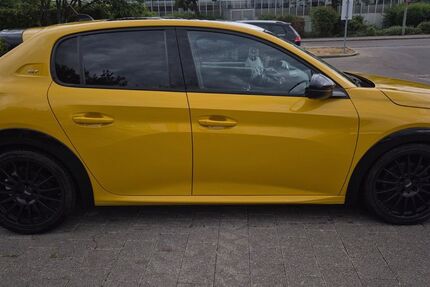 Peugeot 208 40.000 km 16.599 &euro; Memmingen 87700