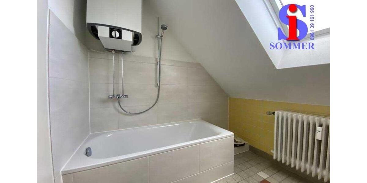 Dachgeschoßwohnung Weiden in der Oberpfalz - 2 Zimmer, 46 m&sup2;, 390&euro; | Angebot:23476694