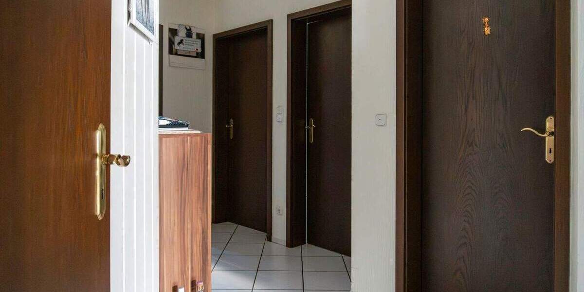Mehrfamilienhaus, Wohnhaus Lauenbrück - 8 Zimmer, 210 m&sup2;, 299.000&euro; | Angebot:25662530