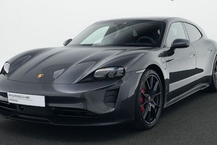 Porsche Taycan 9.000 km 89.900 &euro; Groningen 9723 