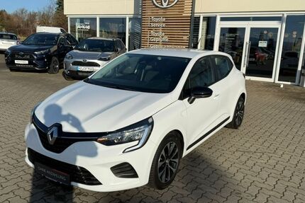Renault Clio 31.200 km 13.750 &euro; Halberstadt 38820