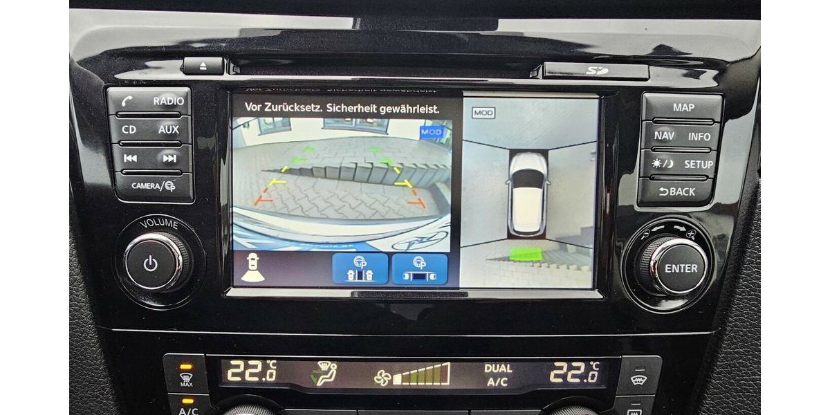 Nissan Qashqai N-Connecta NAVI PANO. Kamera 360° 129.421 km 11.990 &euro; Löhne 32584