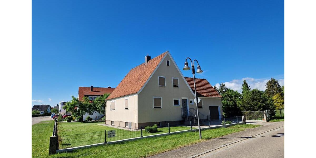Einfamilienhaus Maihingen - 7 Zimmer, 135 m&sup2;, 1.200&euro; | Angebot:26614462