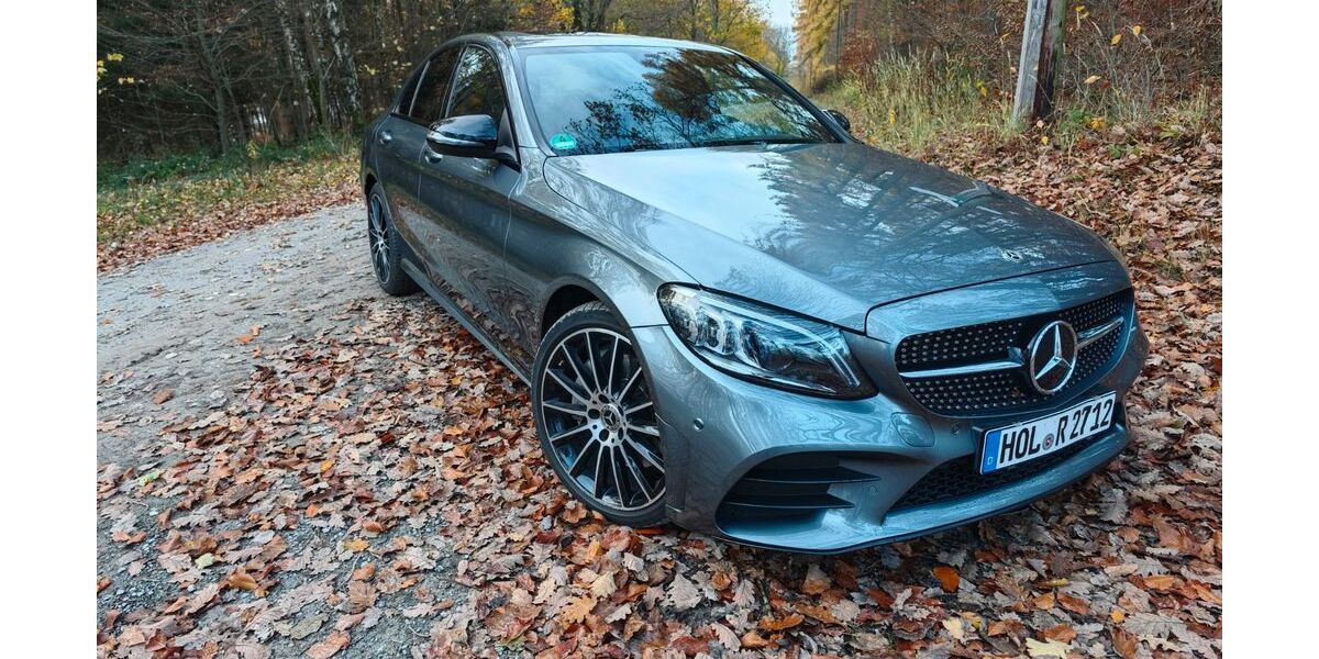 Mercedes-Benz C 400 88.000 km 32.000 &euro; Boffzen 37691