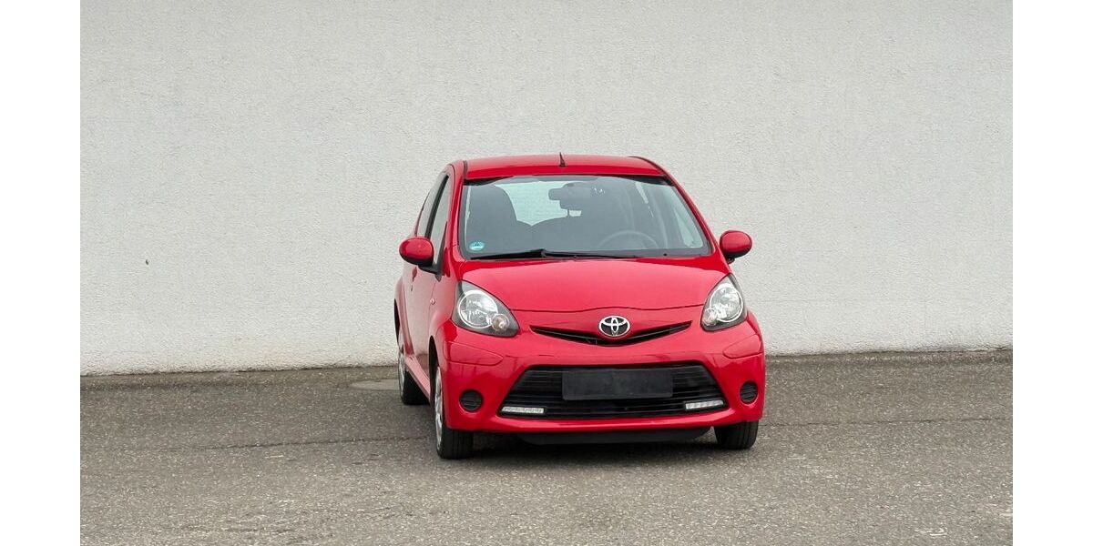 Toyota Aygo (X) 130.000 km 3.999 &euro; Kandel 76870