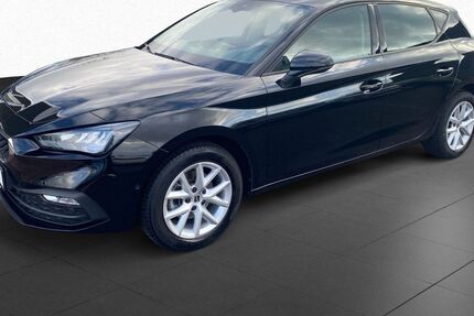 Seat Leon 28.009 km 16.933 &euro; Kassel 34123
