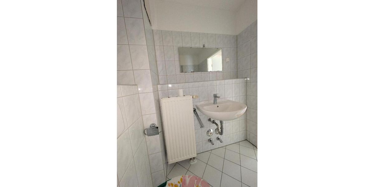 Etagenwohnung Burkhardtsdorf - 2 Zimmer, 57 m&sup2;, 340&euro; | Angebot:25871105