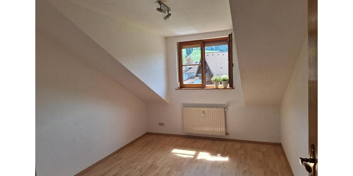 Dachgeschoßwohnung Weitnau - 3 Zimmer, 66 m&sup2;, 189.000&euro; | Angebot:26415839