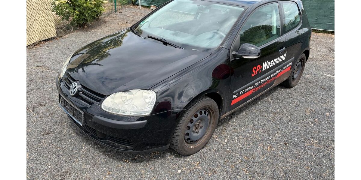 VW Golf 228.000 km 600 &euro; Cölpin 17094
