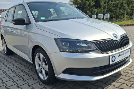 Skoda Fabia 84.478 km 7.699 &euro; Treben 04617