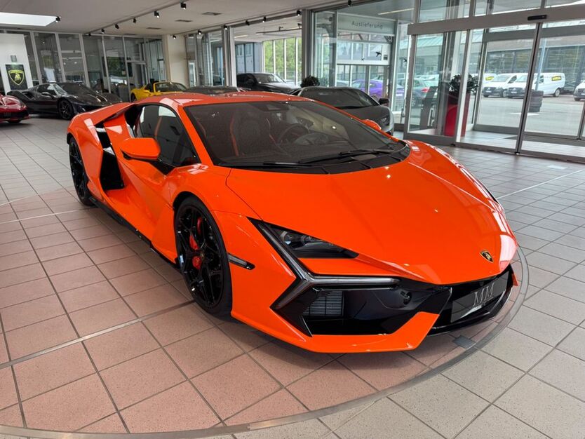 Lamborghini Revuelto 1.320 km 545.800 € Hannover 30655