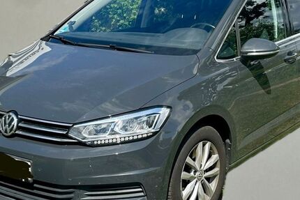 VW Touran 115.000 km 20.900 &euro; Hamburg 22359