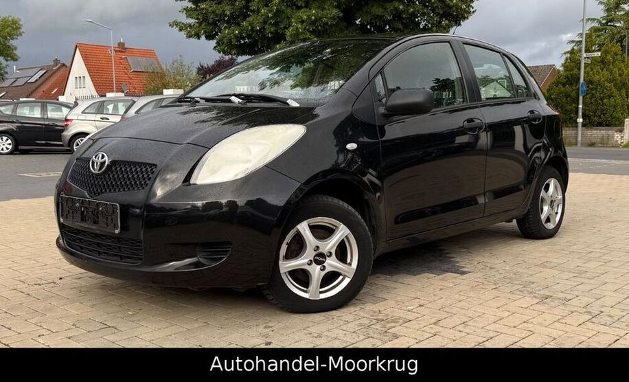 Yaris