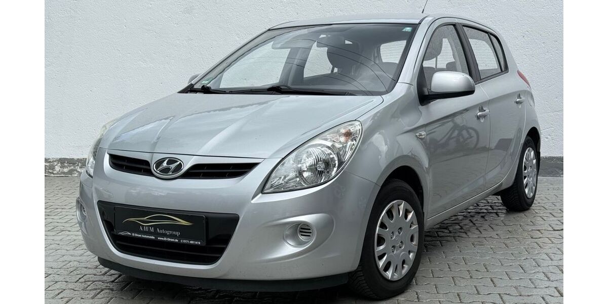 Hyundai i20 208.900 km 1.980 &euro; München 81243