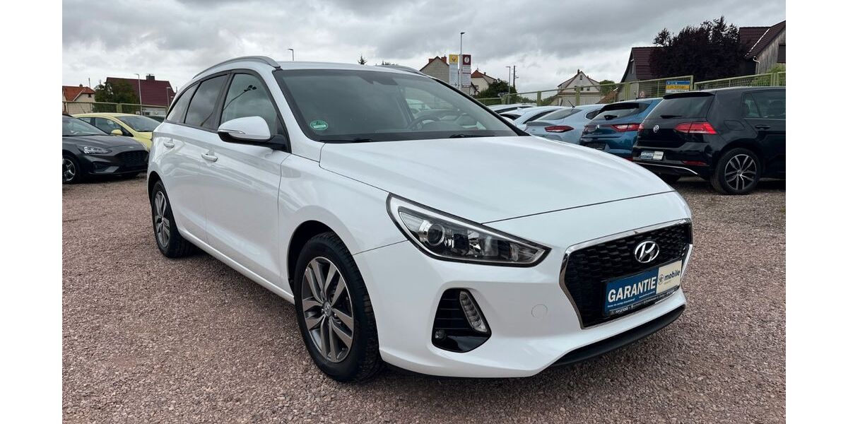 Hyundai i30 37.000 km 14.500 &euro; Waltershausen 99880