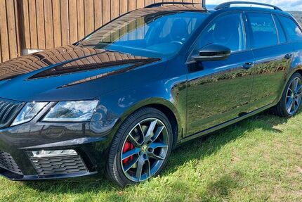 Skoda Octavia 59.000 km 24.900 &euro; Medebach 59964