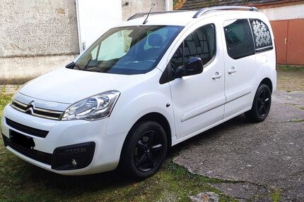 Citroen Berlingo 113.700 km 10.999 € Geithain 04643