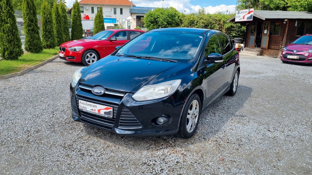 Ford Focus 236.013 km 2.990 &euro; Höxter/Stahle 37671