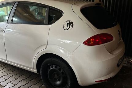Seat Leon 163.000 km 4.500 &euro; Greifenstein 35753