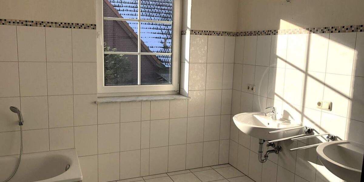 Doppelhaushälfte Banzkow - 4 Zimmer, 110 m&sup2;, 242.000&euro; | Angebot:25673683