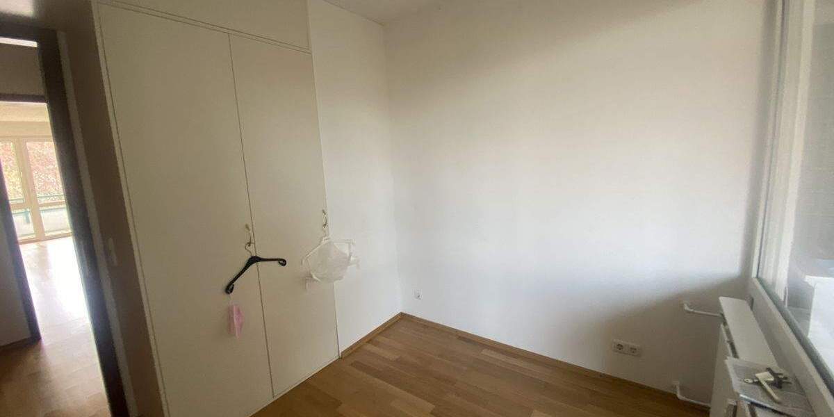 Ruhige Wohnung im 1. OG ohne Barrieren erreichbar 4 zimmer