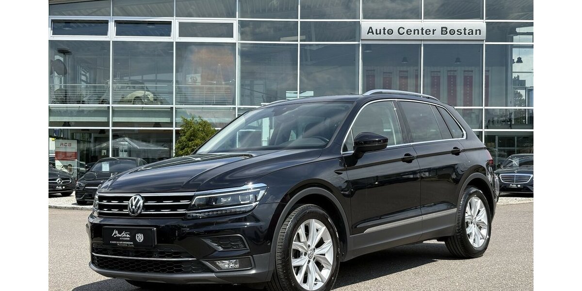 VW Tiguan 1.5 TSI Highline 360°/NAVI/CARPLAY/PANO 110.221 km 22.900 &euro; Villingen-Schwenningen 78054