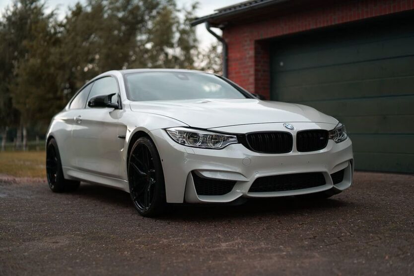 BMW M4 105.000 km 51.000 € Heeslingen 27404