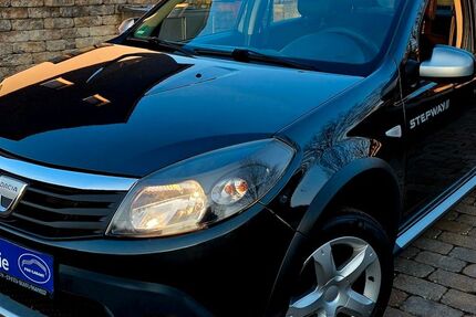 Dacia Sandero 152.434 km 2.999 &euro; KASSEL 34125