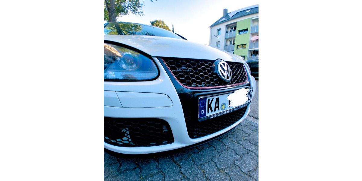 VW Golf 193.427 km 4.350 &euro; Karlsruhe 76185