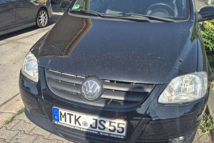 VW Fox 138.000 km 2.490 &euro; Frankfurt 65936