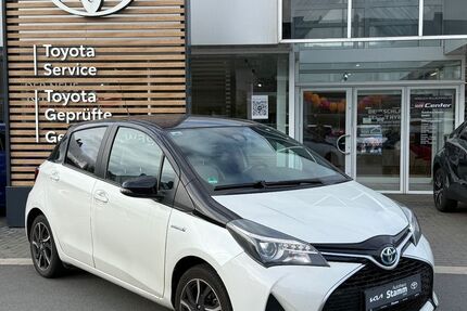 Toyota Yaris 43.528 km 13.490 € Arnsberg-Neheim 59755