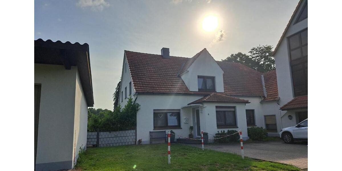 Einfamilienhaus Rahden - 9 Zimmer, 200 m&sup2;, 1.280&euro; | Angebot:25601058