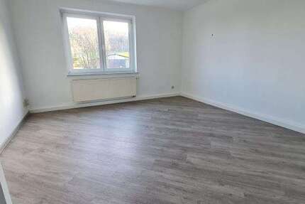 Wohnung Spitzkunnersdorf Spitzkunnersdorf - 3 Zimmer, 58 m&sup2;, 310&euro; | Angebot:25998953