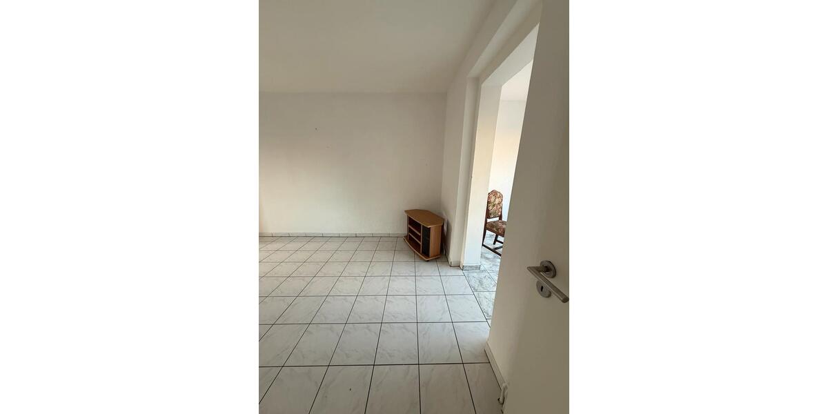 Reihenhaus Garbsen - 3 Zimmer, 73 m&sup2;, 1.200&euro; | Angebot:26385958