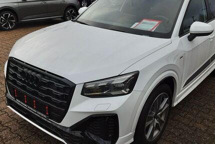 Audi Q2 8.500 km 36.490 &euro; Monschau (bei Aachen) 52156