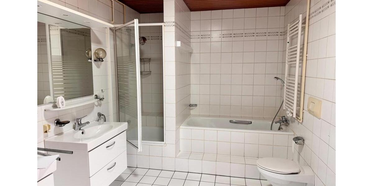Etagenwohnung Werlte - 3 Zimmer, 120 m&sup2;, 550&euro; | Angebot:23567000