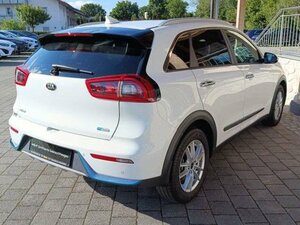 Kia NIRO 1.6 PHEV DCT SPI TECH 25.090 km 19.960 € Höhenkirchen-Siegertsbrun 85635