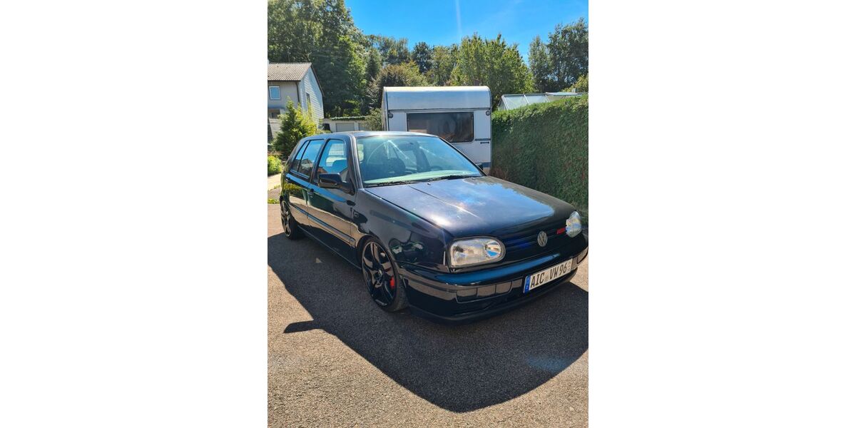 VW Golf 166.000 km 8.300 &euro; Rehling 86508