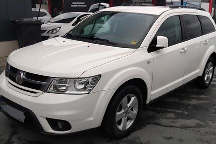 Fiat Freemont 229.000 km 9.900 &euro; Usingen 61250