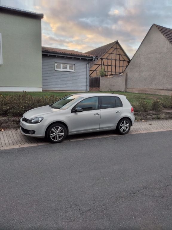 VW Golf 180.000 km 6.950 € Herbsleben 99955