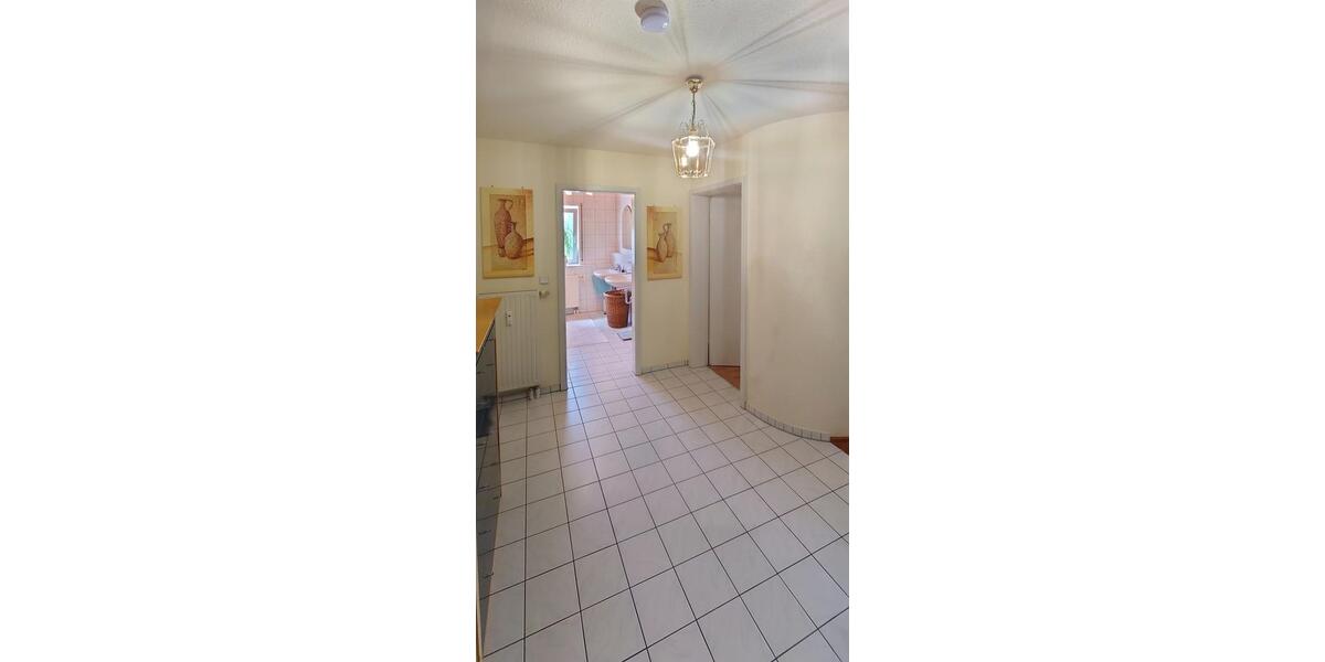 Erdgeschoßwohnung Marbach am Neckar - 4.5 Zimmer, 89 m&sup2;, 1.220&euro; | Angebot:26383042