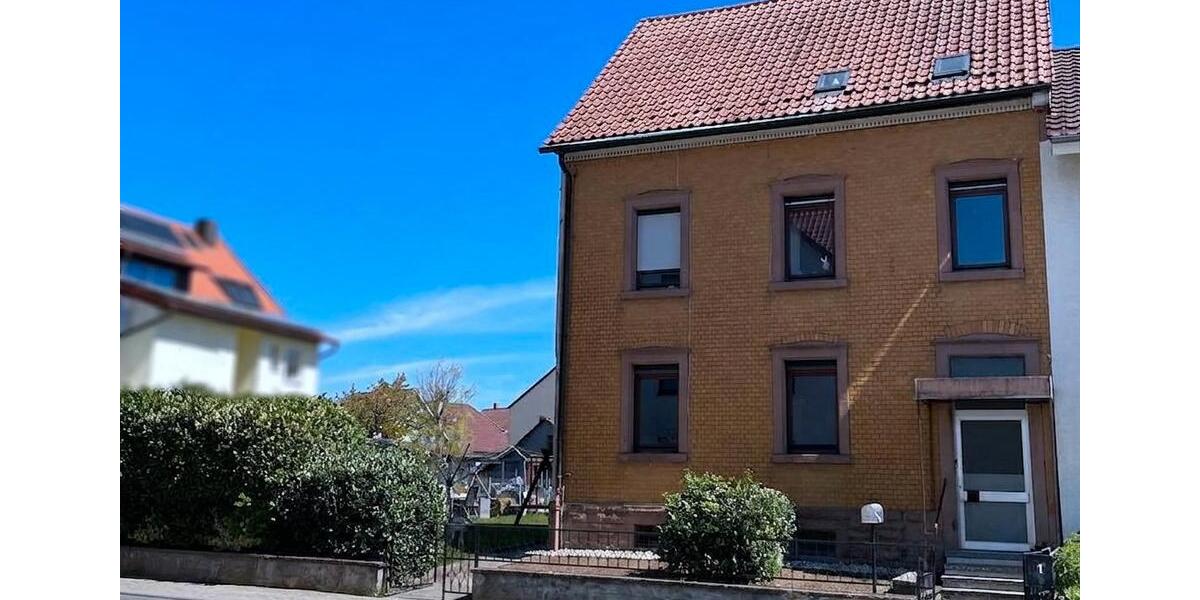 Doppelhaushälfte Pforzheim Eutingen - 7 Zimmer, 152 m&sup2;, 450.000&euro; | Angebot:26703475