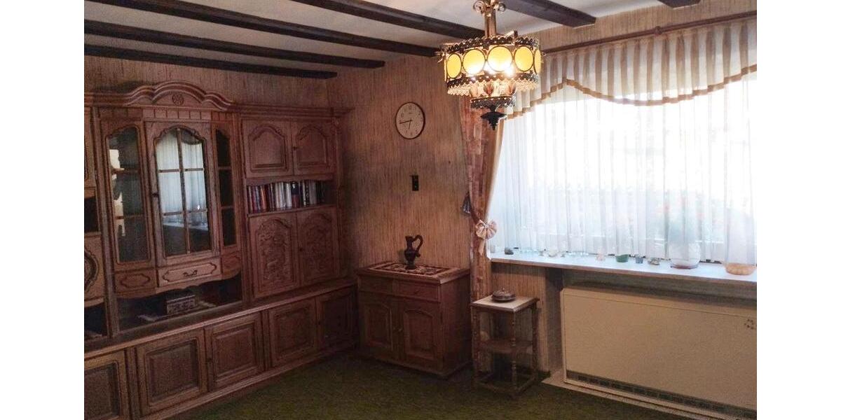Einfamilienhaus Seubersdorf in der Oberpfalz - 6 Zimmer, 140 m&sup2;, 240.000&euro; | Angebot:26960649