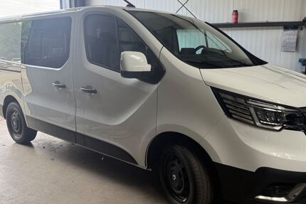 Renault Trafic 60.000 km 25.750 &euro; Lübeck 23556