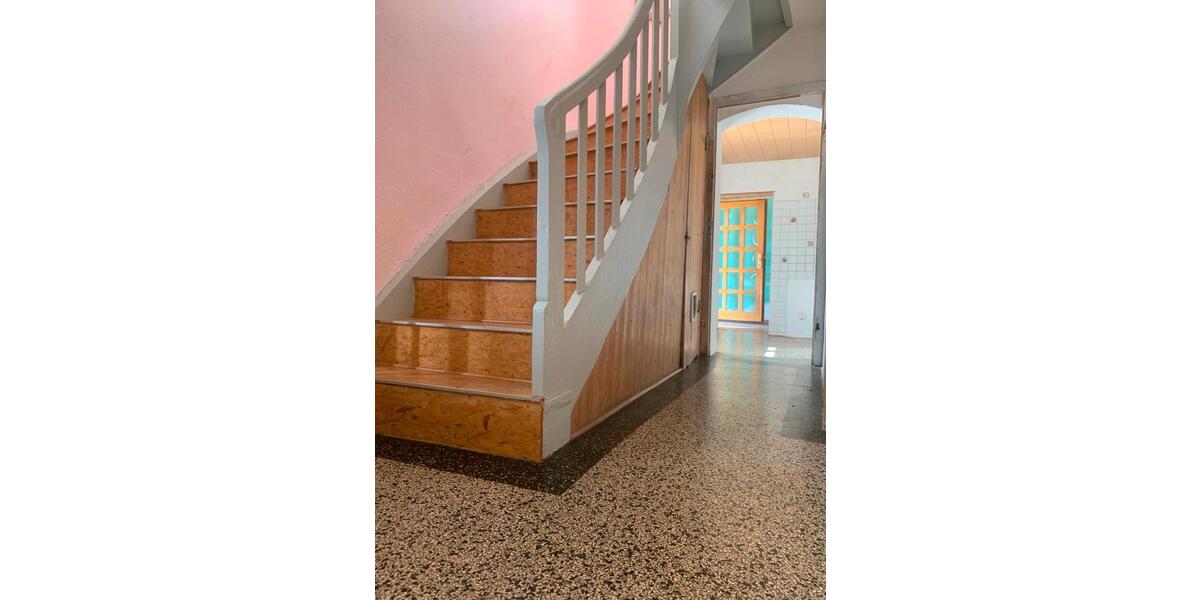 Einfamilienhaus Pößneck - 7 Zimmer, 150 m&sup2;, 135.000&euro; | Angebot:26224885