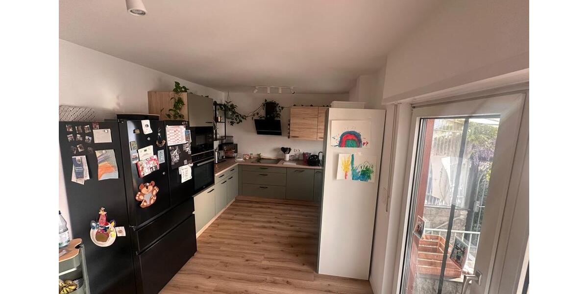 Erdgeschoßwohnung Bürstadt - 3 Zimmer, 90 m&sup2;, 1.200&euro; | Angebot:26409340