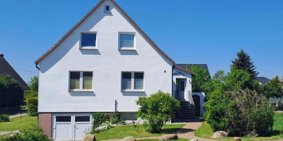 Freistehendes Einfamilienhaus mit schönem Grundstück in Boddennähe 5 zimmer